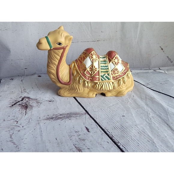 Hawthorne Thomas Kinkade Nativity Figure SEATED CAMEL Replacement Piece - Picture 1 of 7